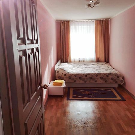 2 Комн Квартира В Центре По Пушкина Qostanay Exterior foto